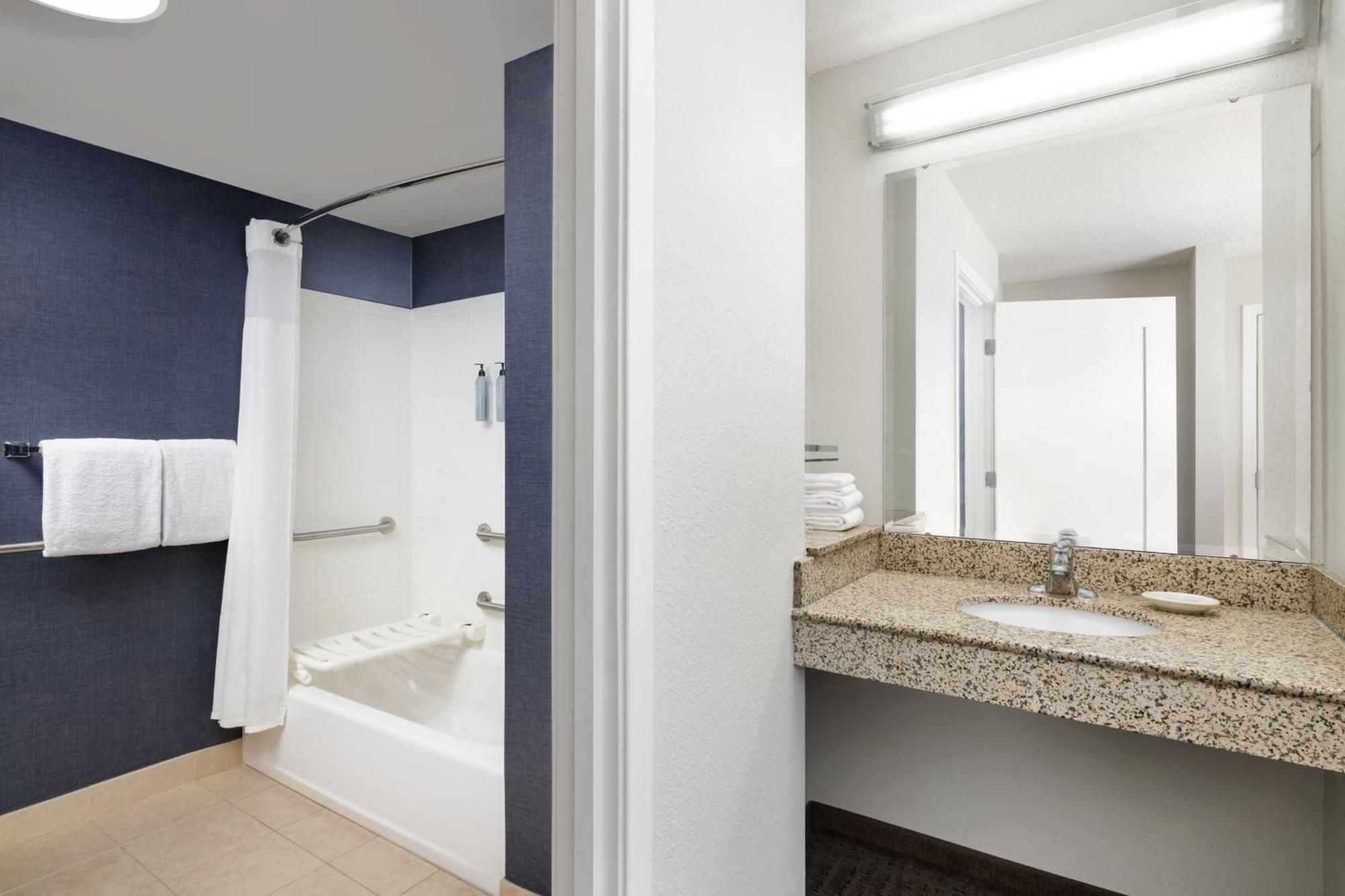 Residence Inn Конкорд Екстер'єр фото